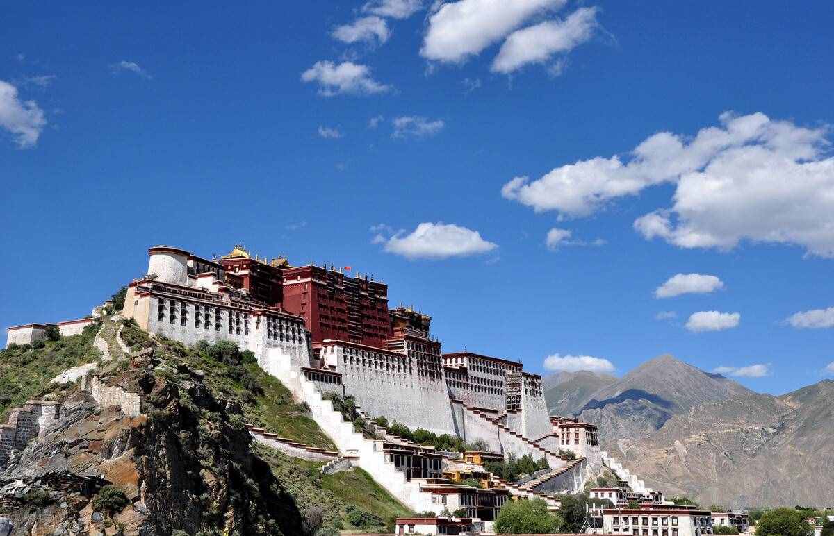 西藏必去的5大旅游景点，除了布达拉宫还有这几个哦